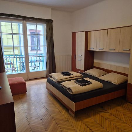 Boomerang Hostel Budapest Bagian luar foto