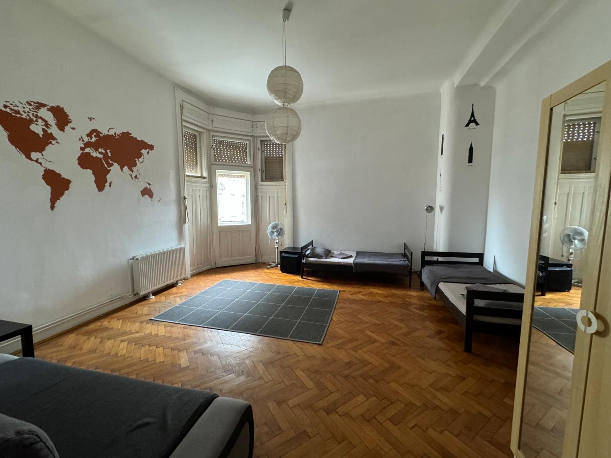 Boomerang Hostel Budapest Bagian luar foto