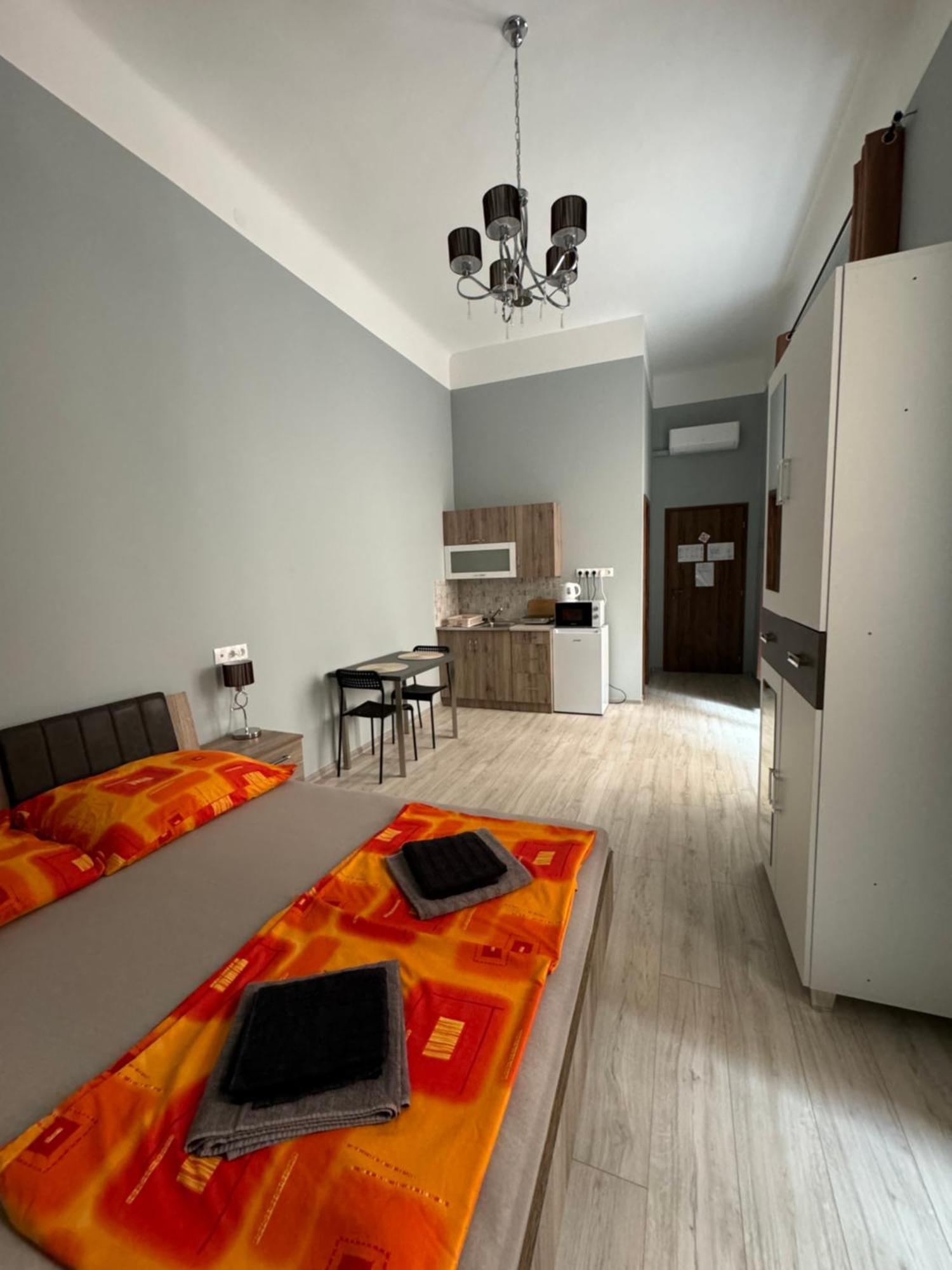 Boomerang Hostel Budapest Bagian luar foto