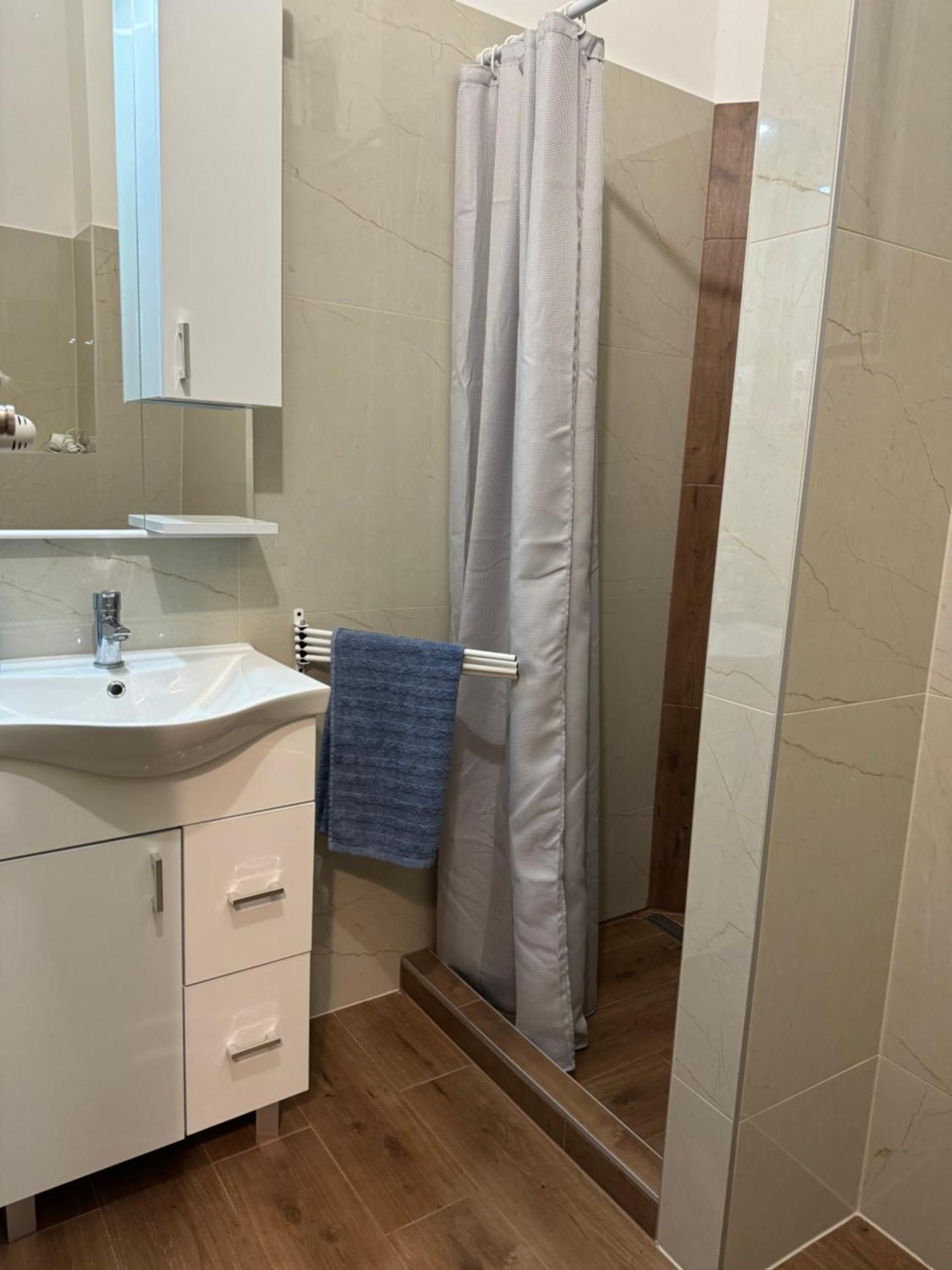 Boomerang Hostel Budapest Bagian luar foto