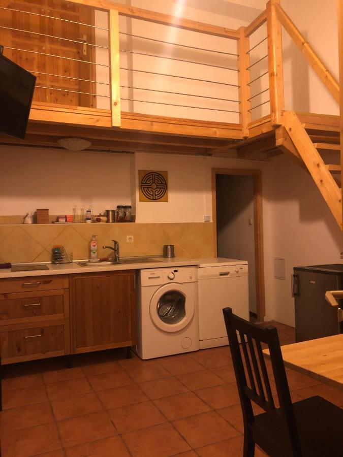 Boomerang Hostel Budapest Bagian luar foto